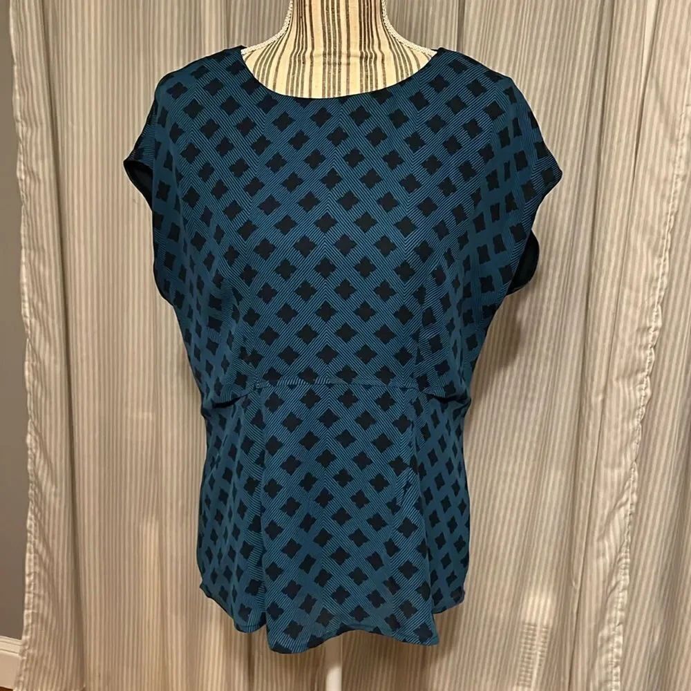 Cabi Cap Sleeve Blouse